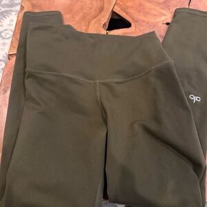 ALO Yoga Olive Green SoftSculpt 7/8 Athletic Leggings